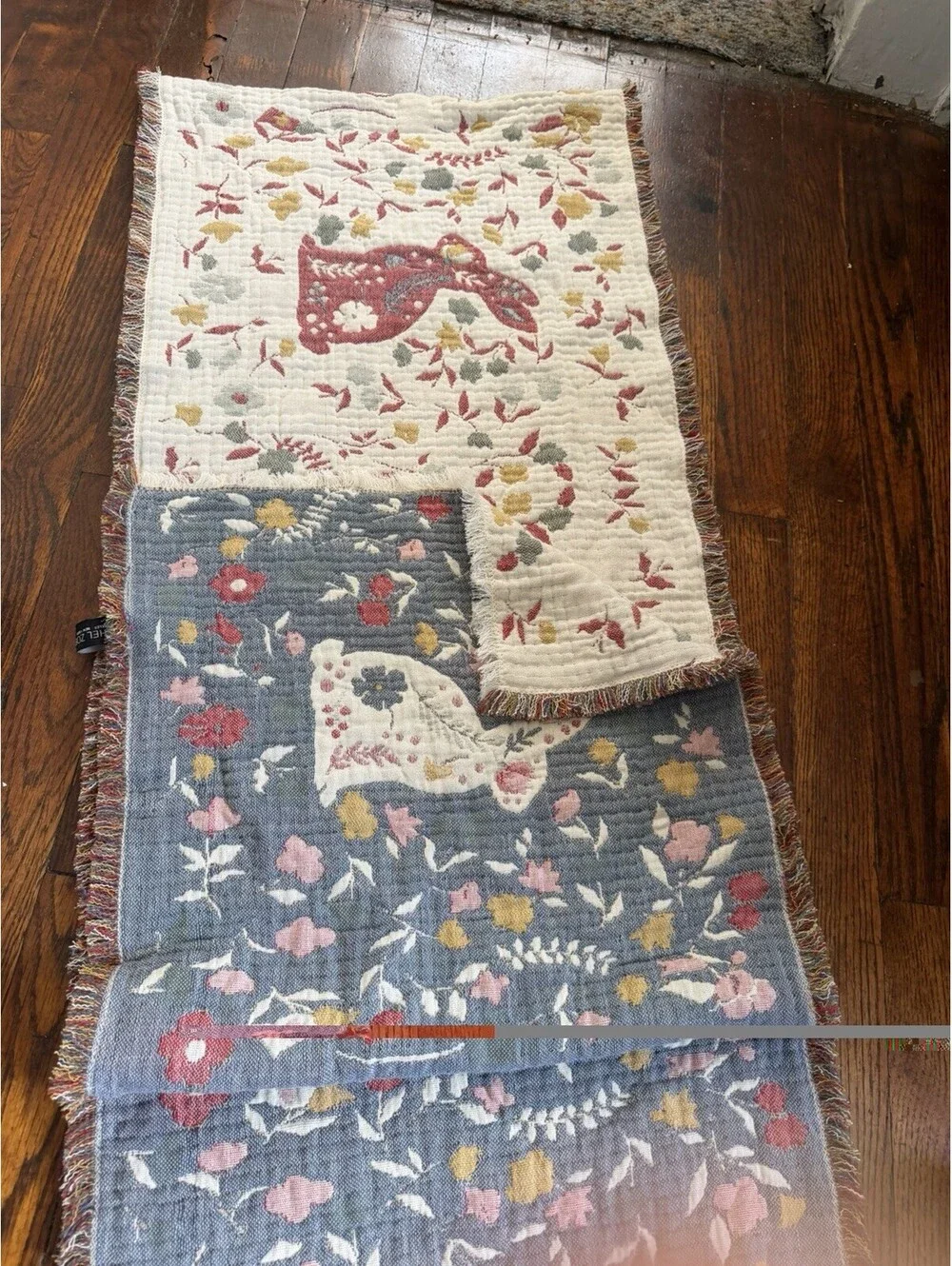 Rachel Zoe Cotton 6’ Table Runner Spring Bunnies